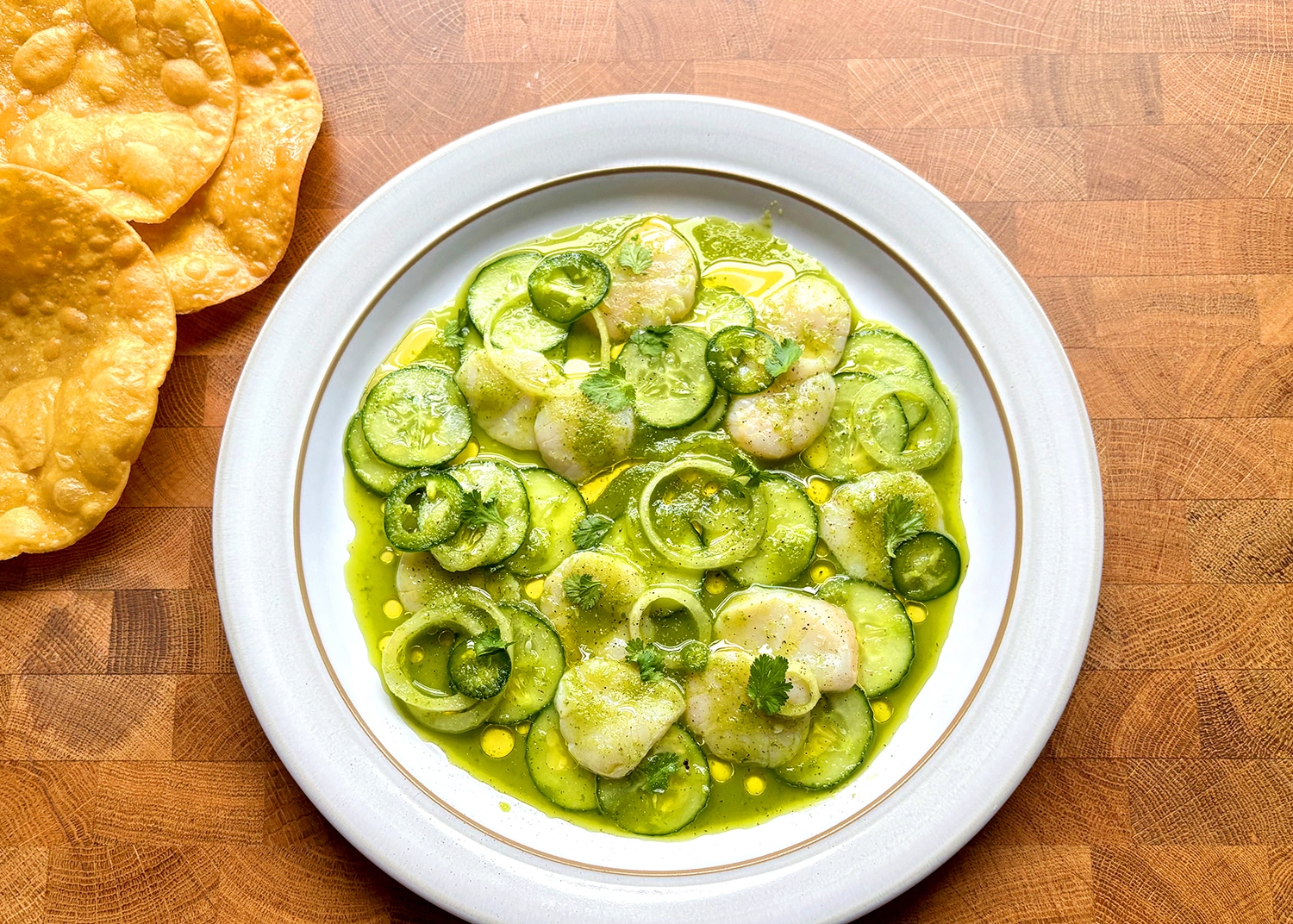 Cucumber and scallop aguachile