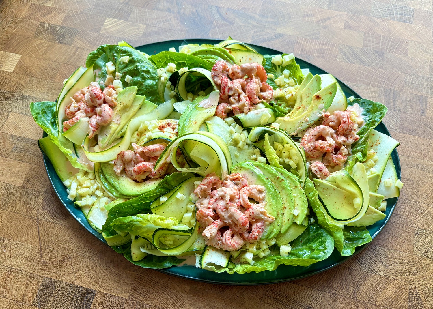 Crayfish and courgette ribbon salad